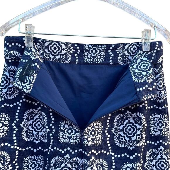 Ann Taylor Skirt Size 4 Blue Cotton Blend Pencil Piped Pattern Lined Textured - Picture 7 of 9